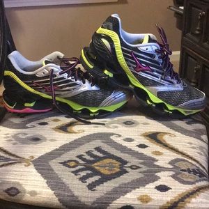 Women’s Mizuno Prophecy. Worn less than 5 times.